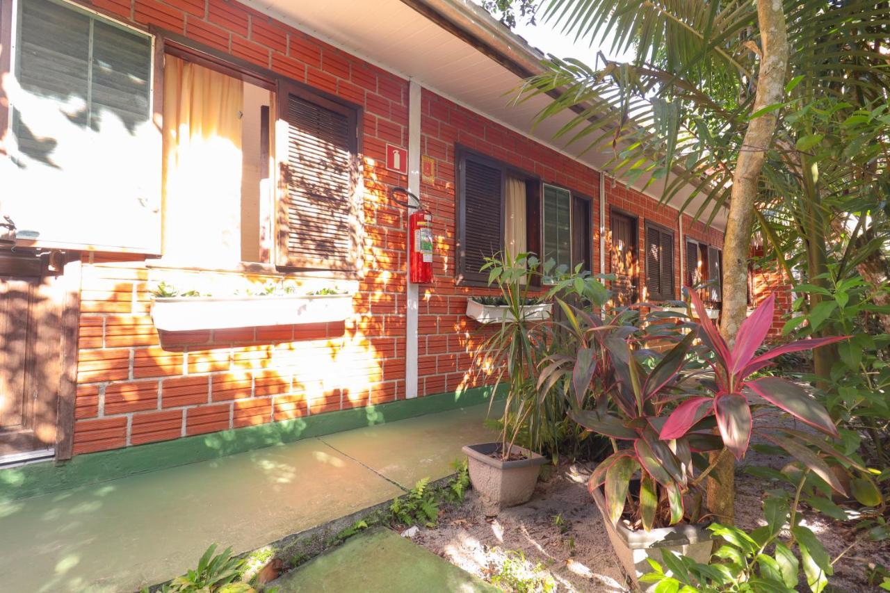 A Ilha Verde Hotel Pousada Na Praia Ilha do Mel Kültér fotó